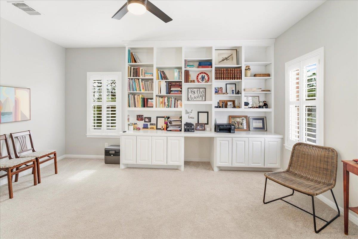 2400 Summit Ridge Dr, San Marcos, TX 78666