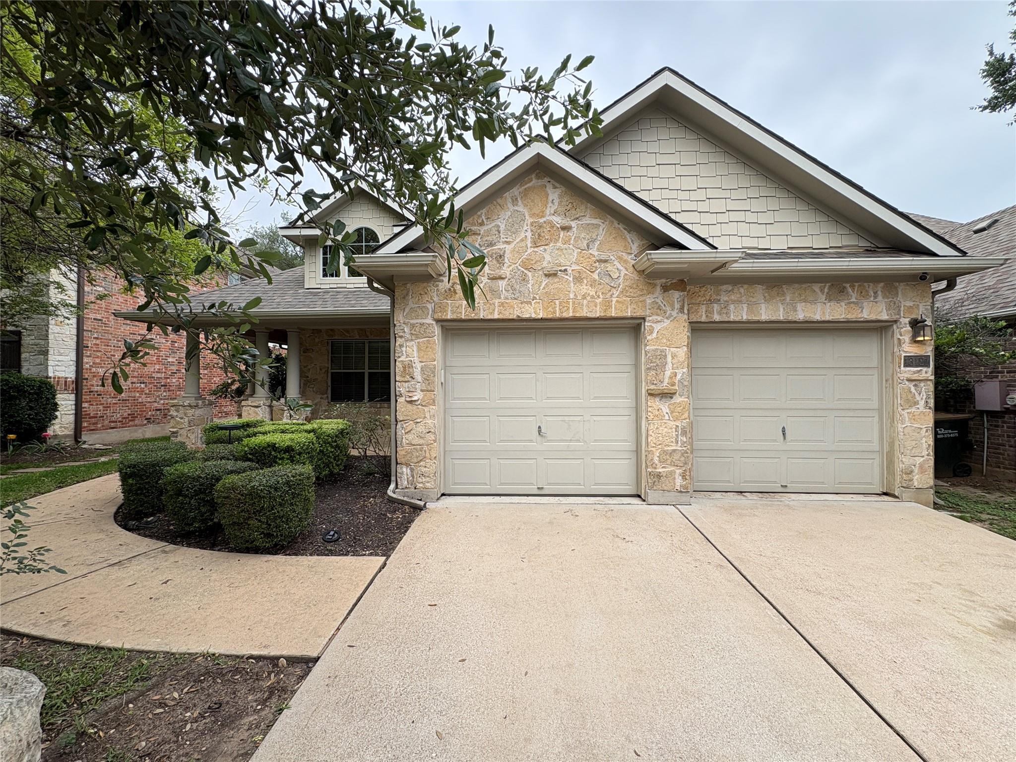 13121 Appaloosa Chase Dr, Austin, TX 78732