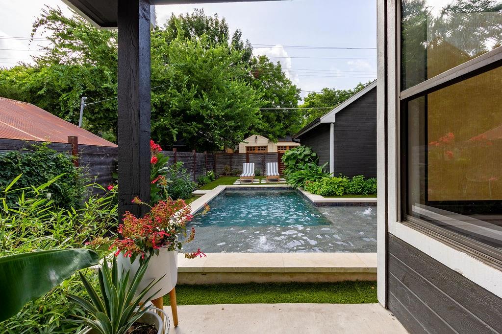 1709 Alta Vista Ave, Austin, TX 78704