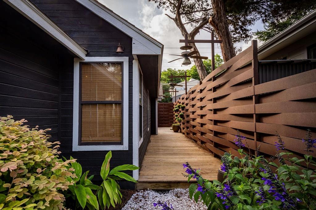 1709 Alta Vista Ave, Austin, TX 78704