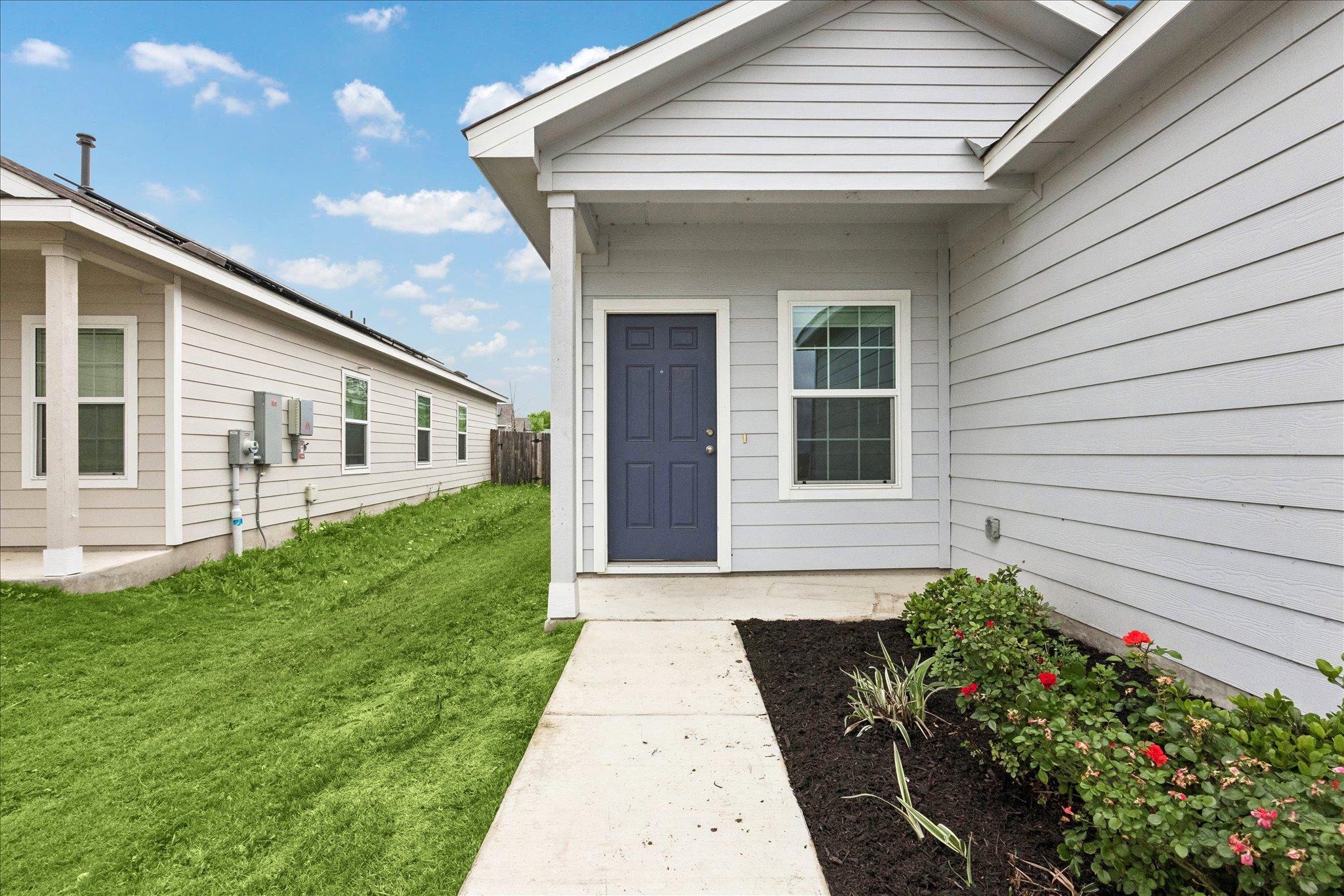 114 Whoopers Loop, Kyle, TX 78640