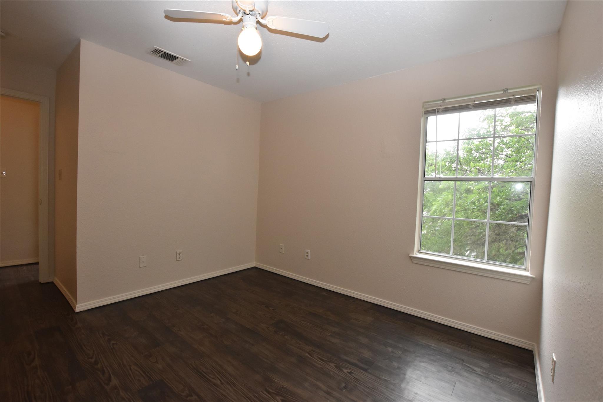 921 Sagewood Trl, San Marcos, TX 78666