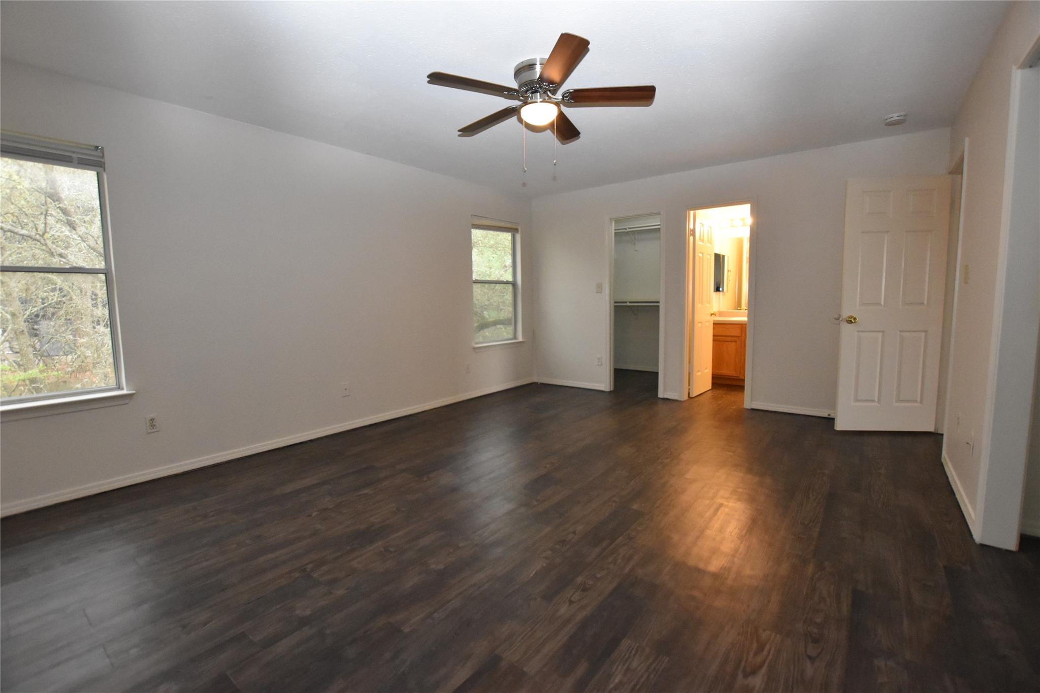 921 Sagewood Trl, San Marcos, TX 78666