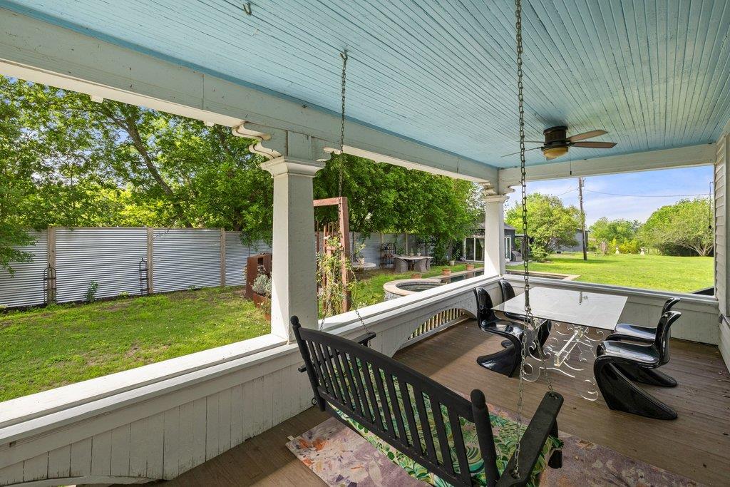 2456 Fm 112, Taylor, TX 76574