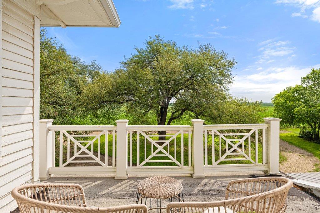 2456 Fm 112, Taylor, TX 76574