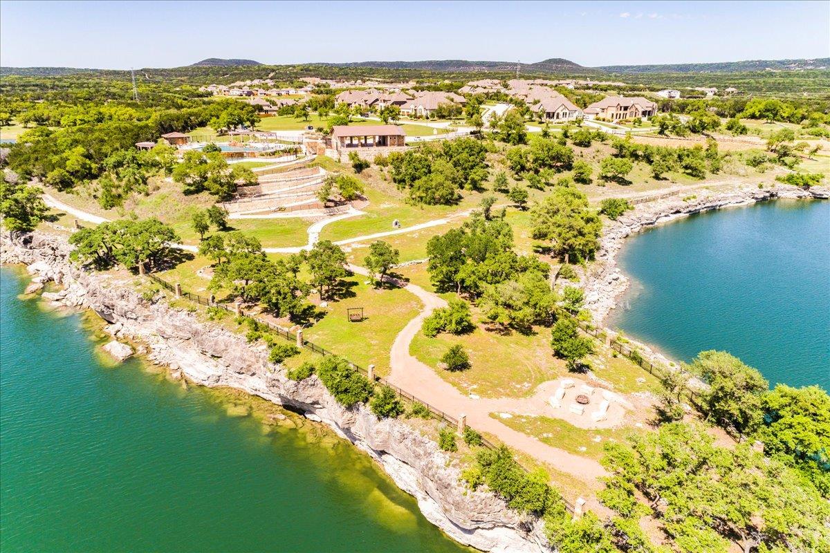 8008 Prairie Rye Dr, Lago Vista, TX 78645