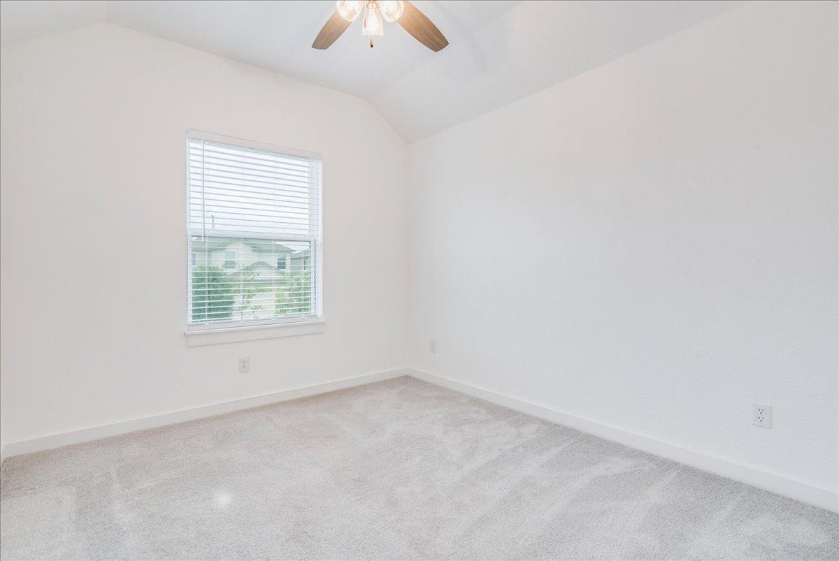 8008 Prairie Rye Dr, Lago Vista, TX 78645