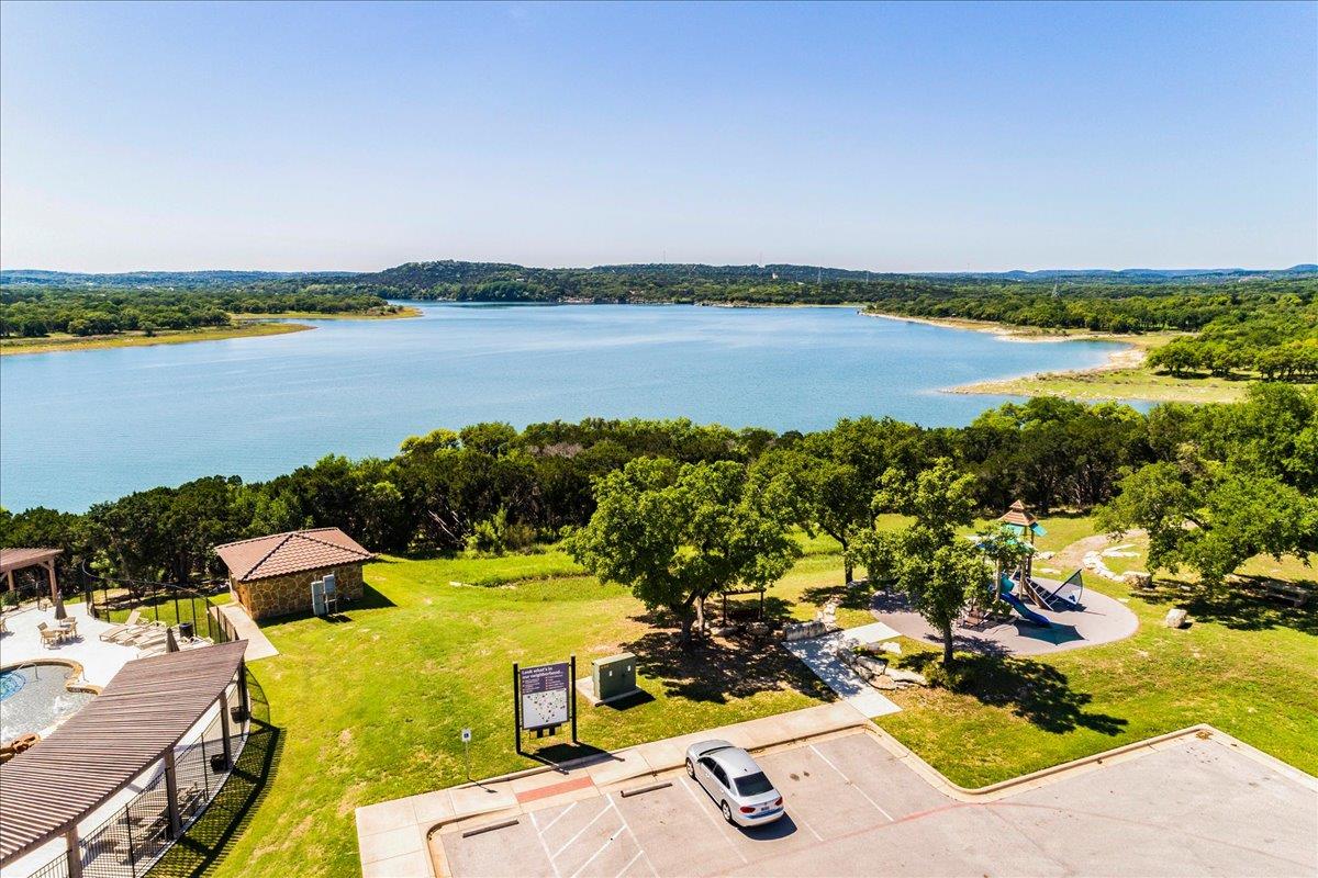 8008 Prairie Rye Dr, Lago Vista, TX 78645
