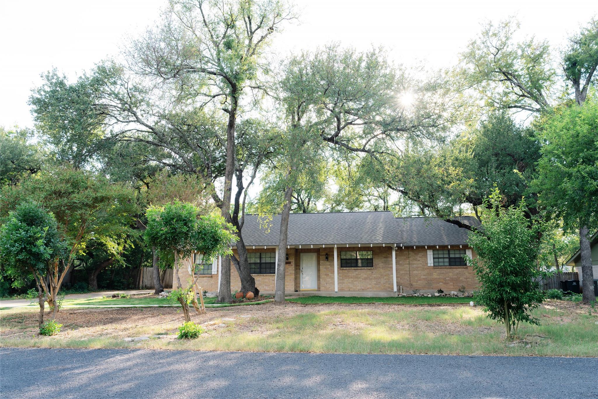 13002 Cedarhurst Cir, Austin, TX 78729