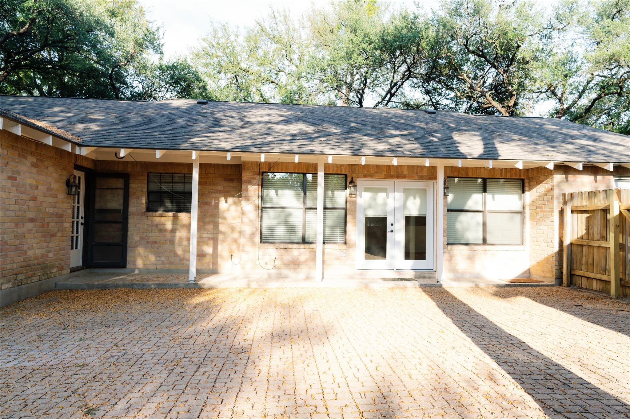 13002 Cedarhurst Cir, Austin, TX 78729