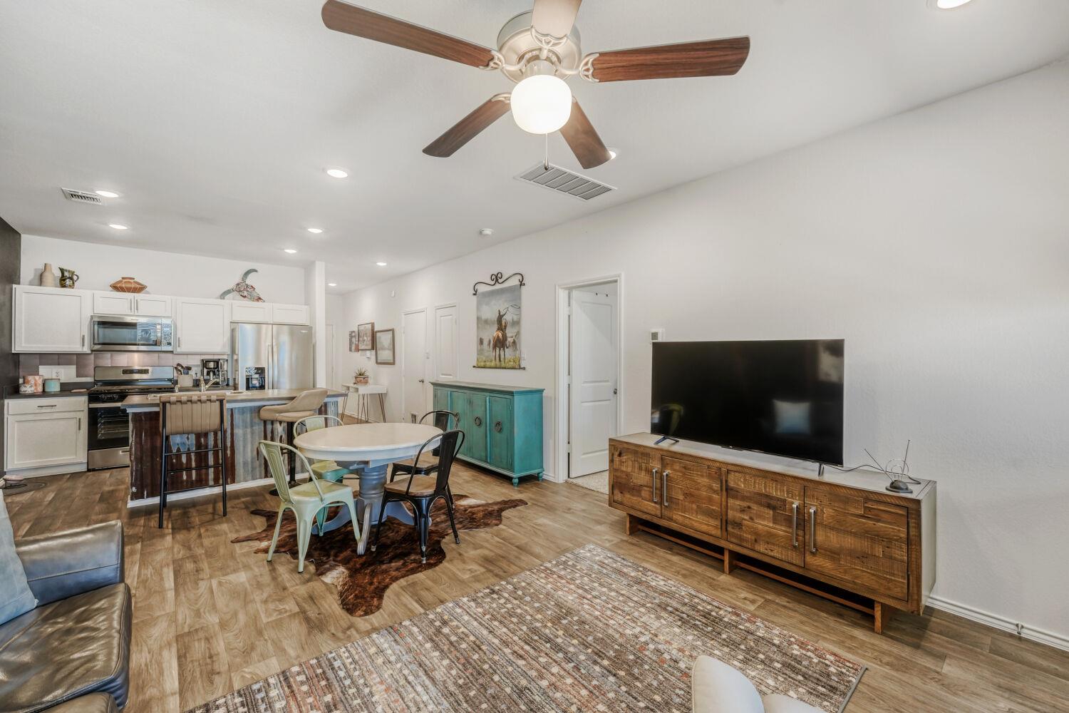 549 Arnold Loop # A, Kyle, TX 78640