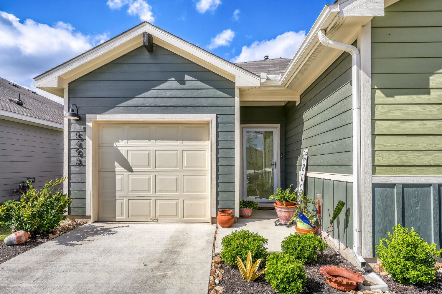 549 Arnold Loop # A, Kyle, TX 78640