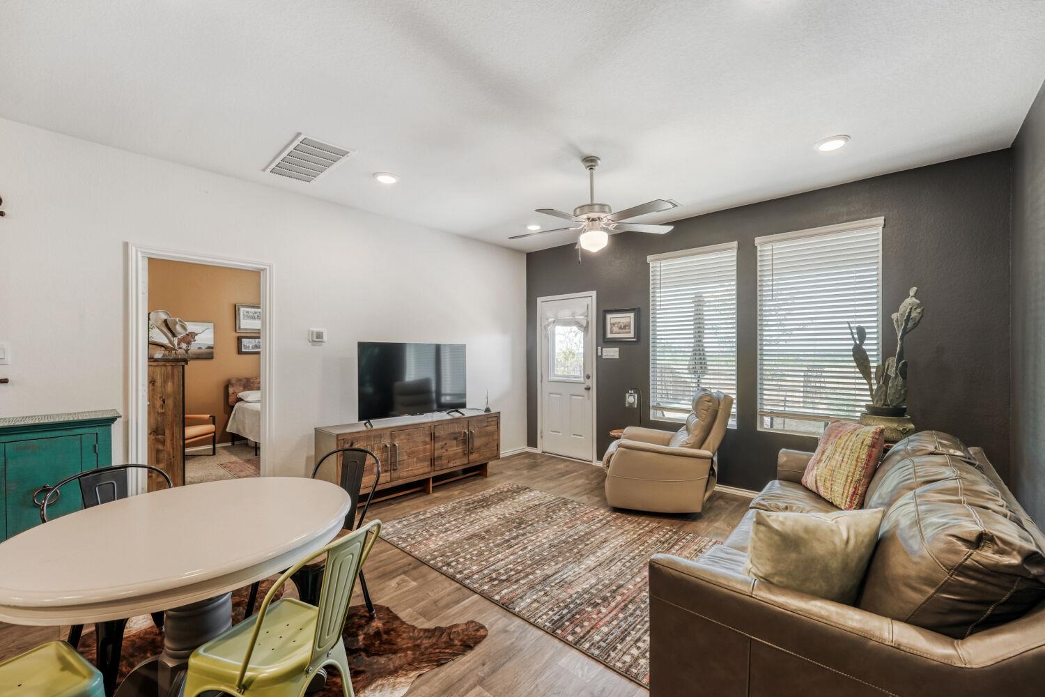 549 Arnold Loop # A, Kyle, TX 78640