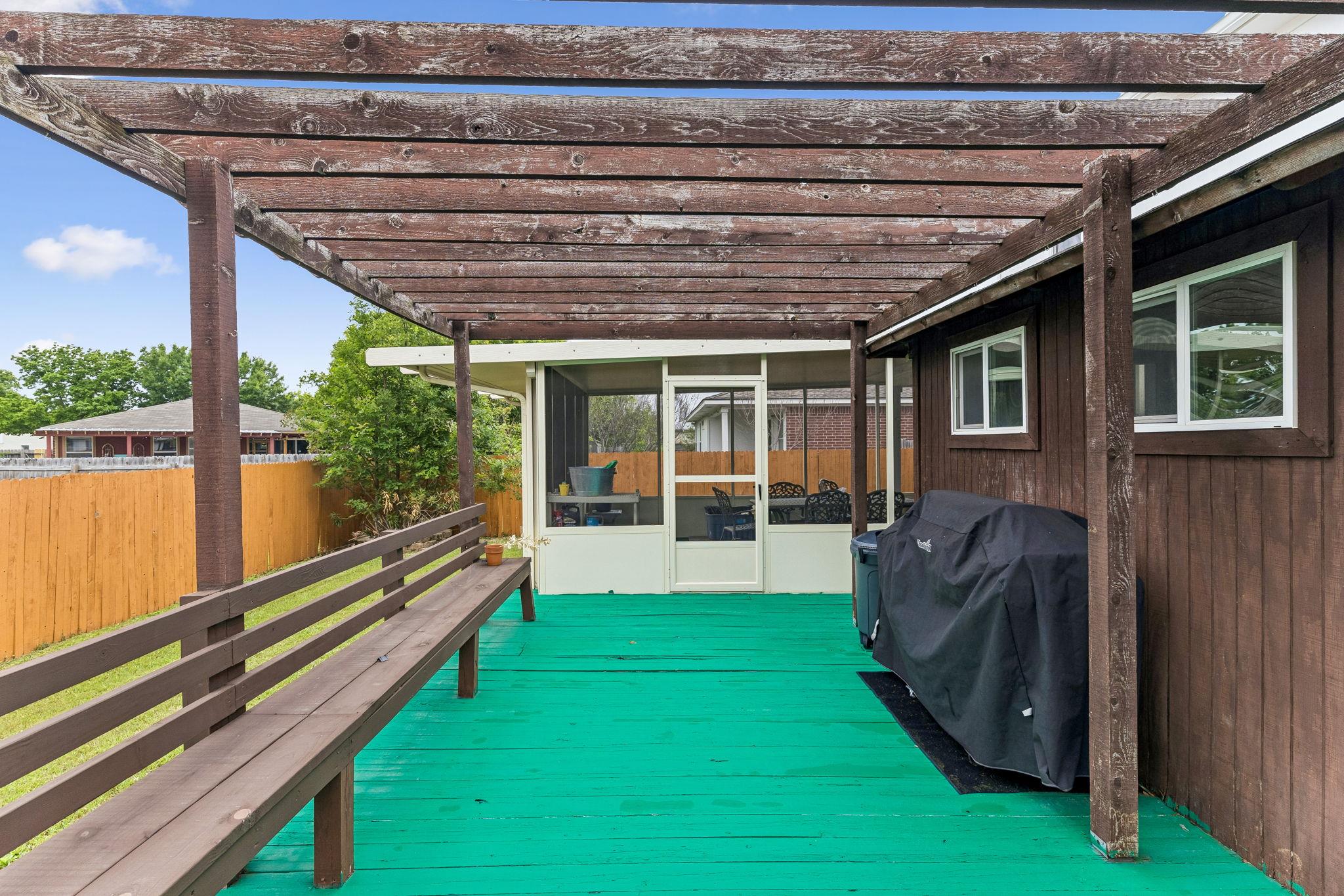 408 Glen Valley Ln, Leander, TX 78641