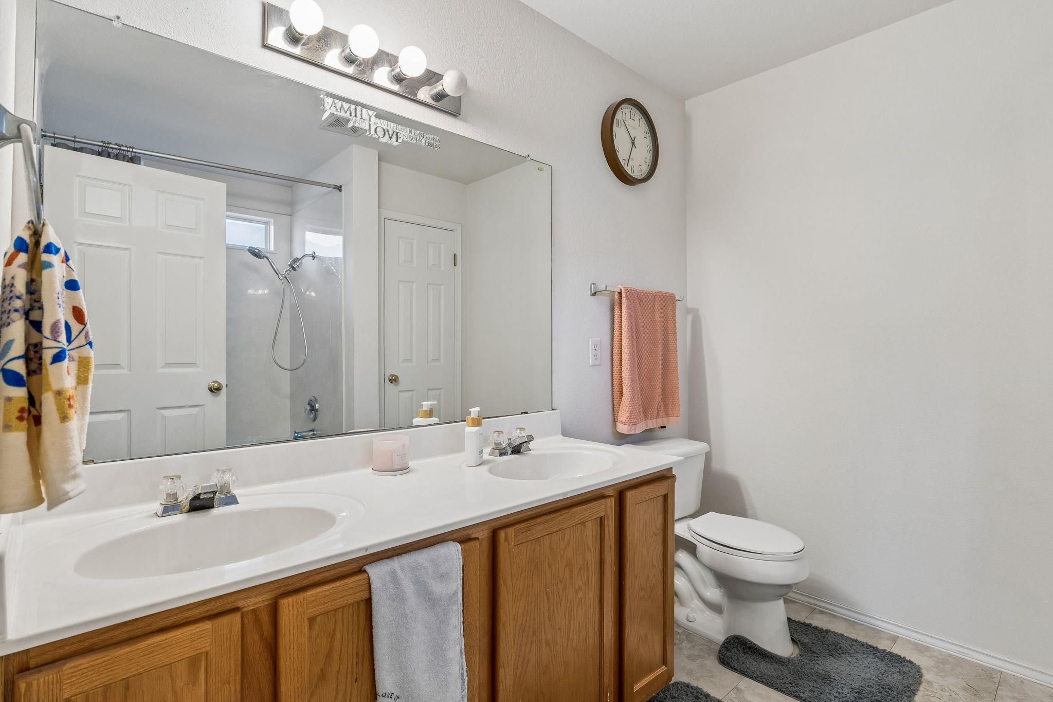 408 Glen Valley Ln, Leander, TX 78641