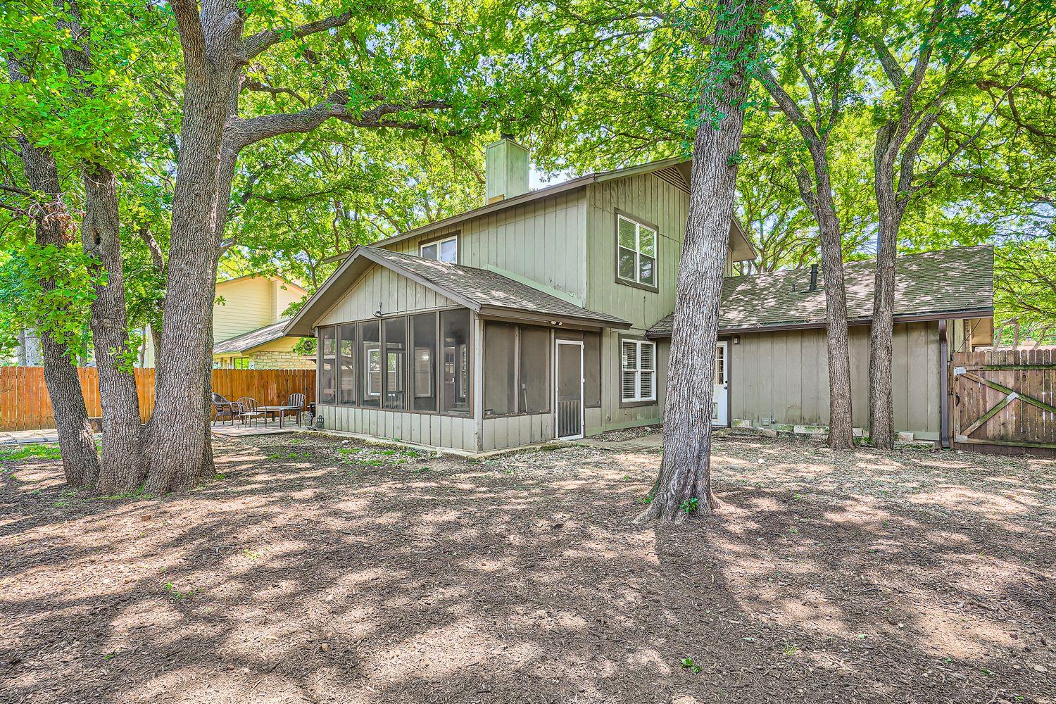 1712 Hermitage Dr, Round Rock, TX 78681