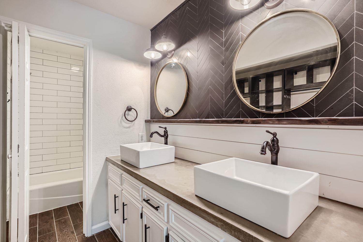 1712 Hermitage Dr, Round Rock, TX 78681