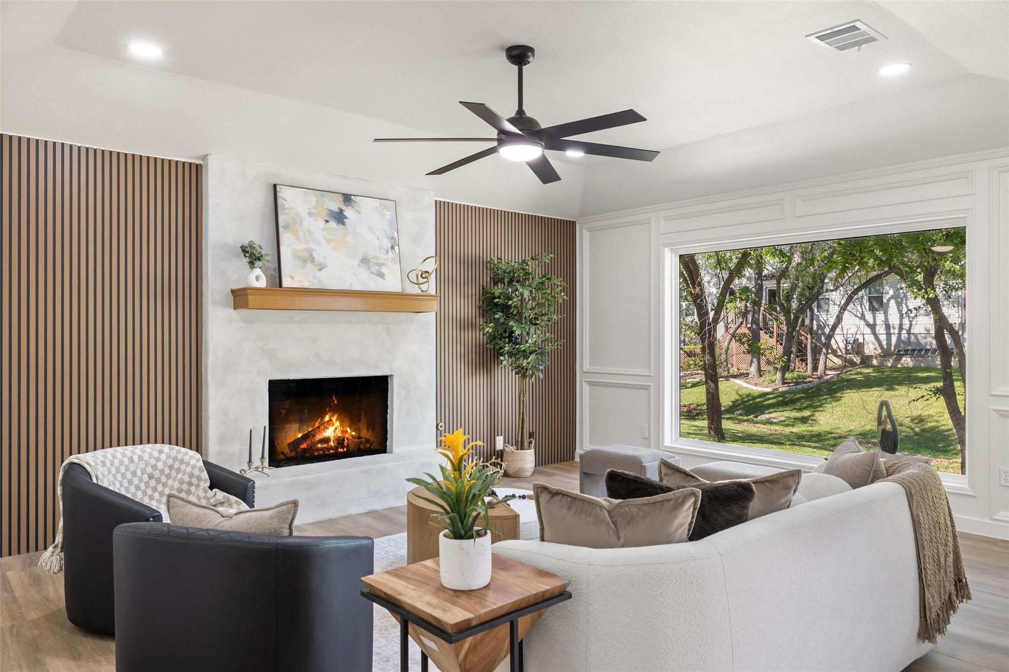 207 Norwood St W, Georgetown, TX 78628