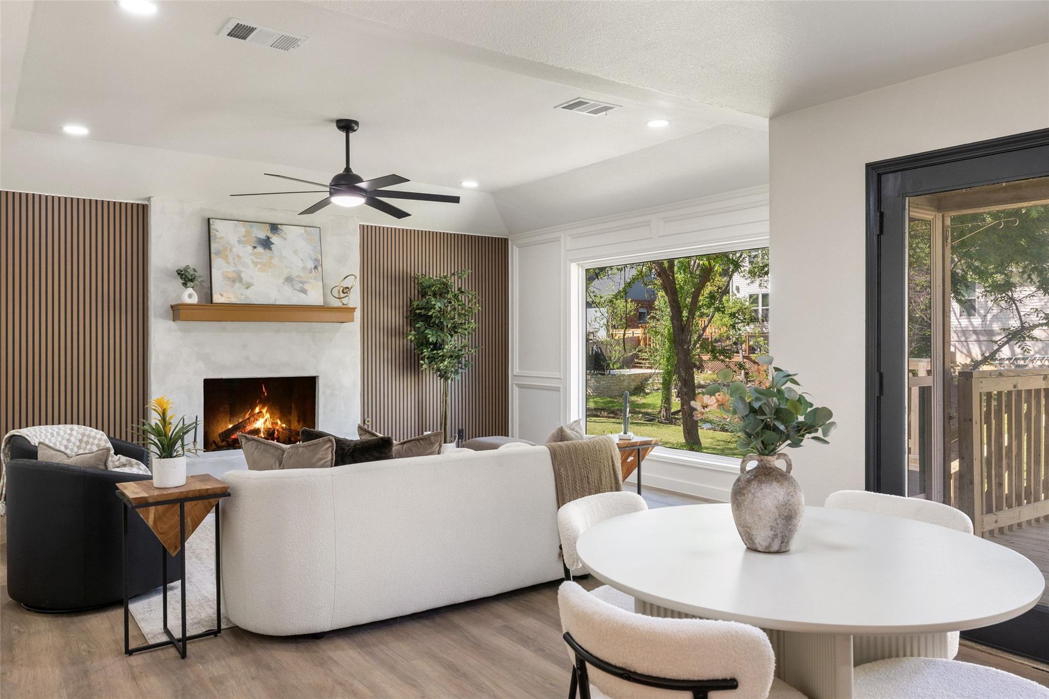 207 Norwood St W, Georgetown, TX 78628