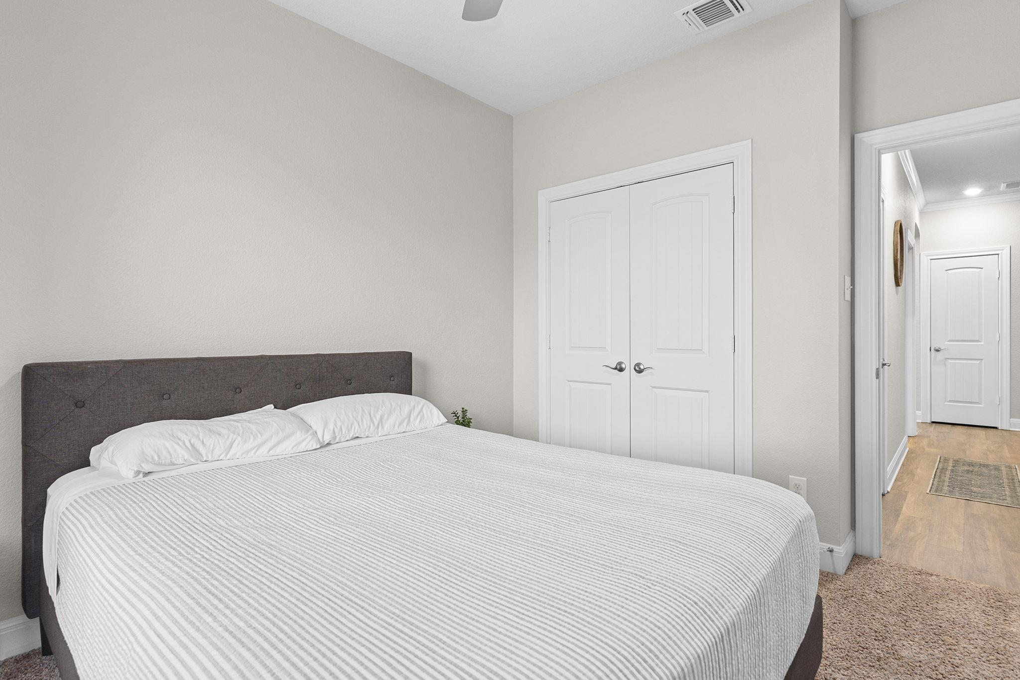 900 Crown Anchor Bnd, Georgetown, TX 78633