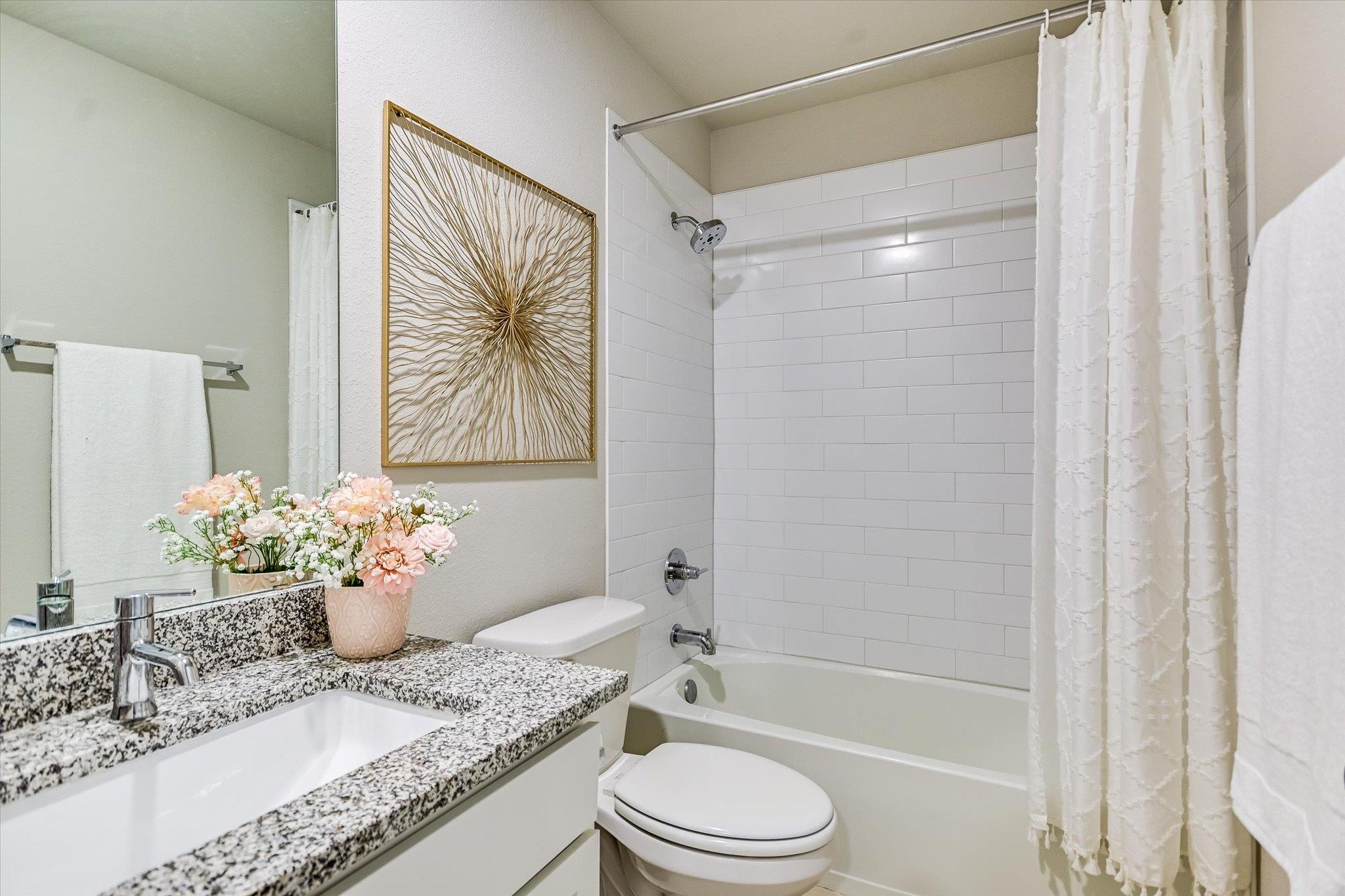 11110 2nd St, Jonestown, TX 78645