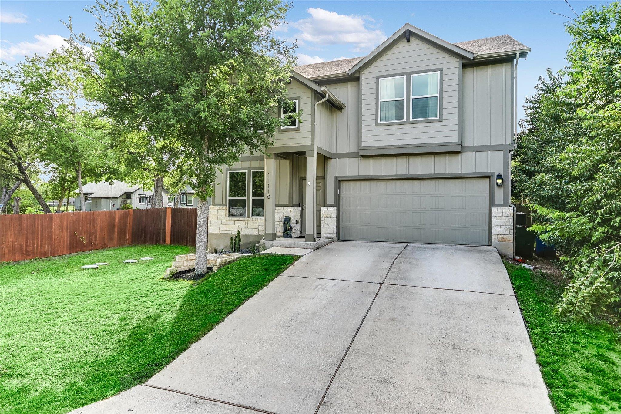 11110 2nd St, Jonestown, TX 78645