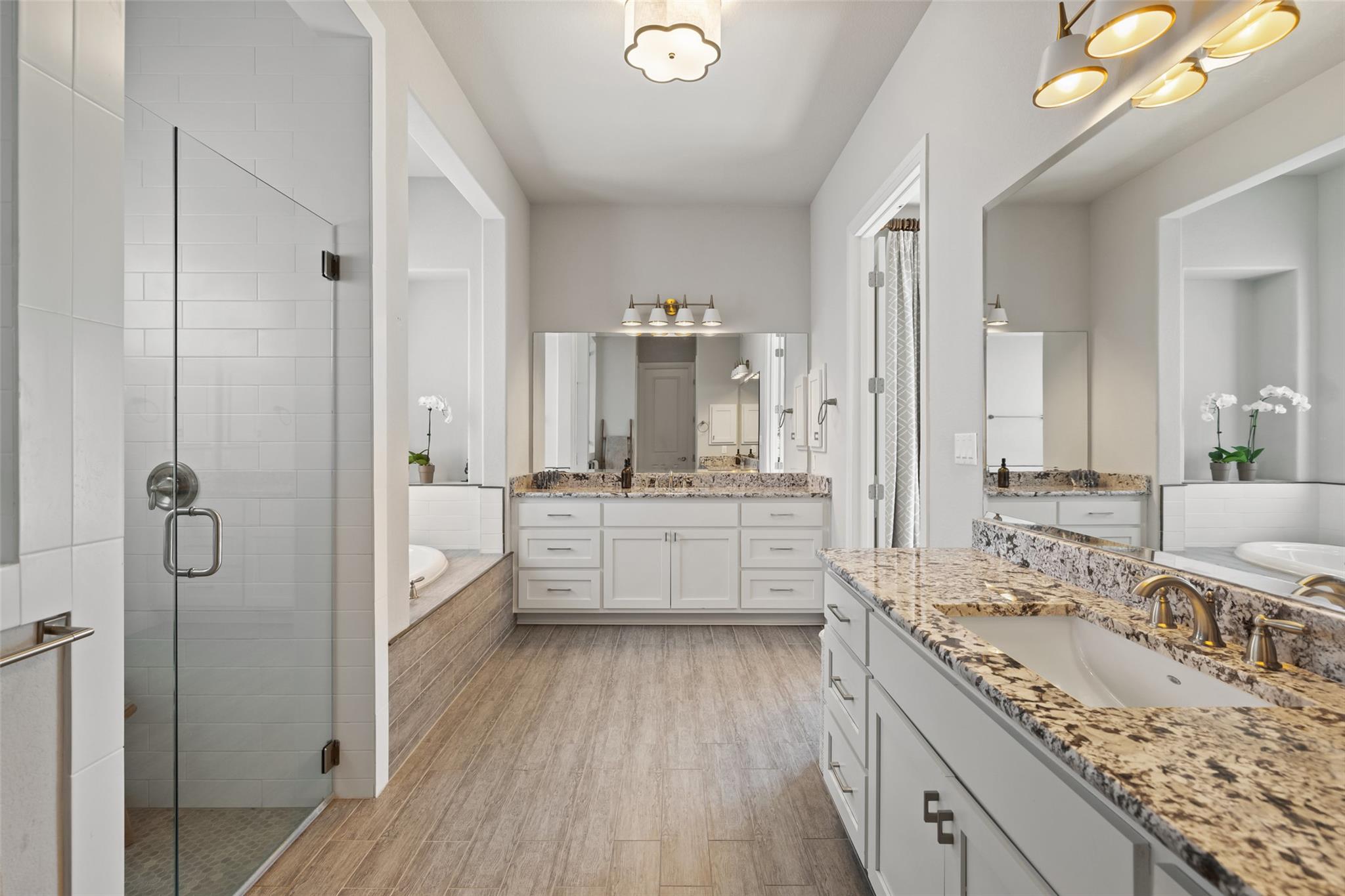 16104 Golden Top Dr, Austin, TX 78738