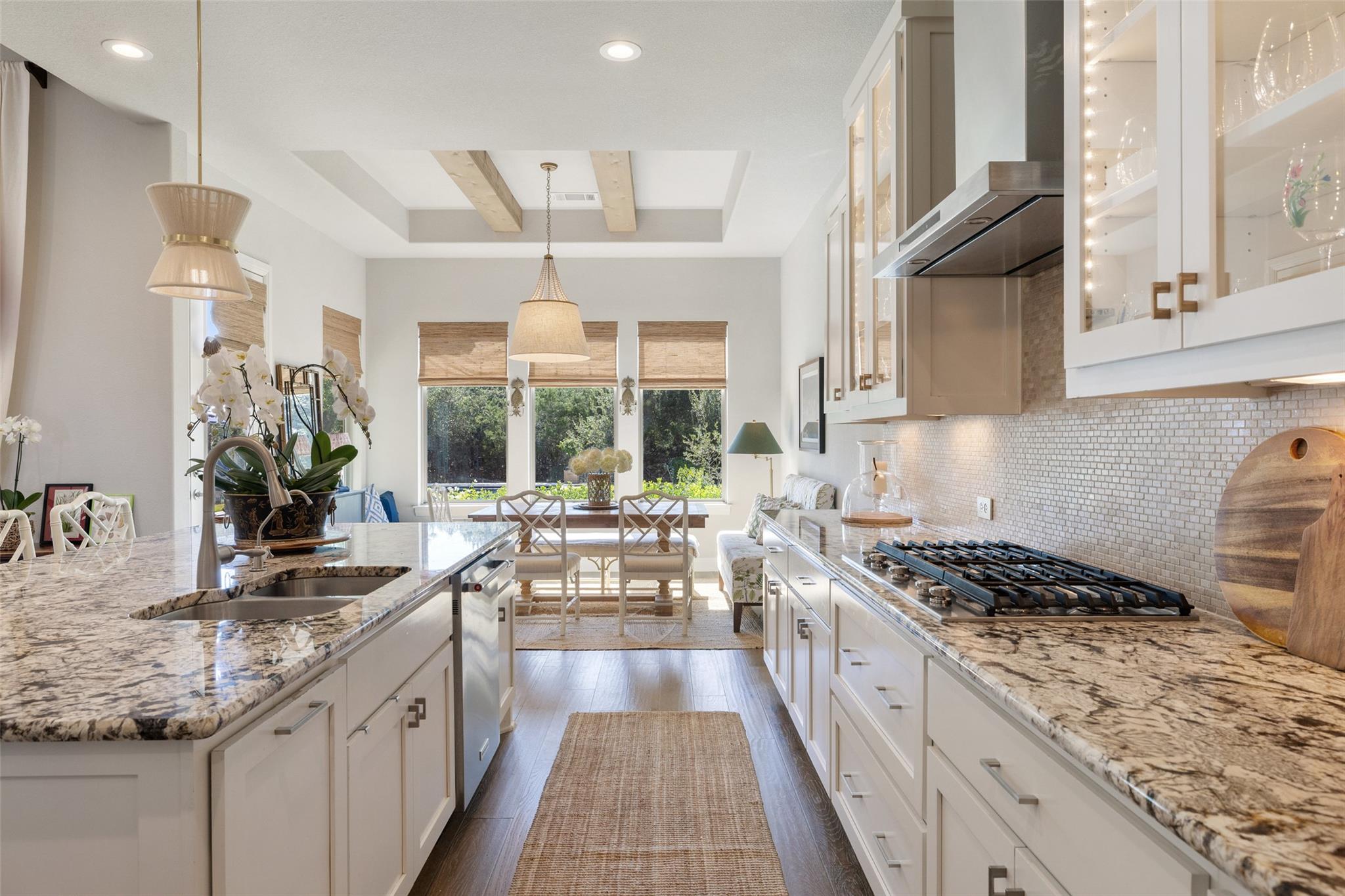 16104 Golden Top Dr, Austin, TX 78738