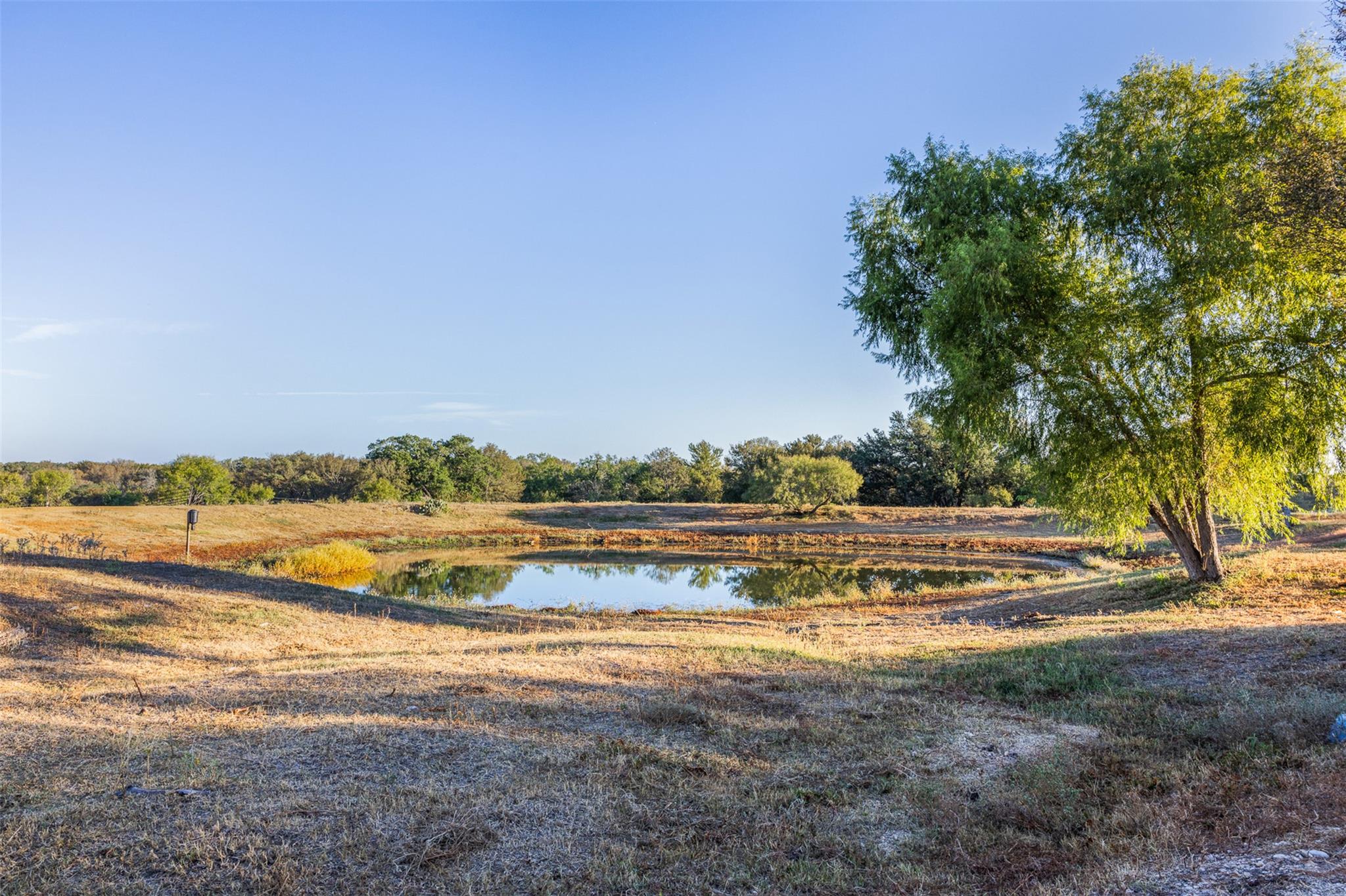 3270 Fm 671, Luling, TX 78648