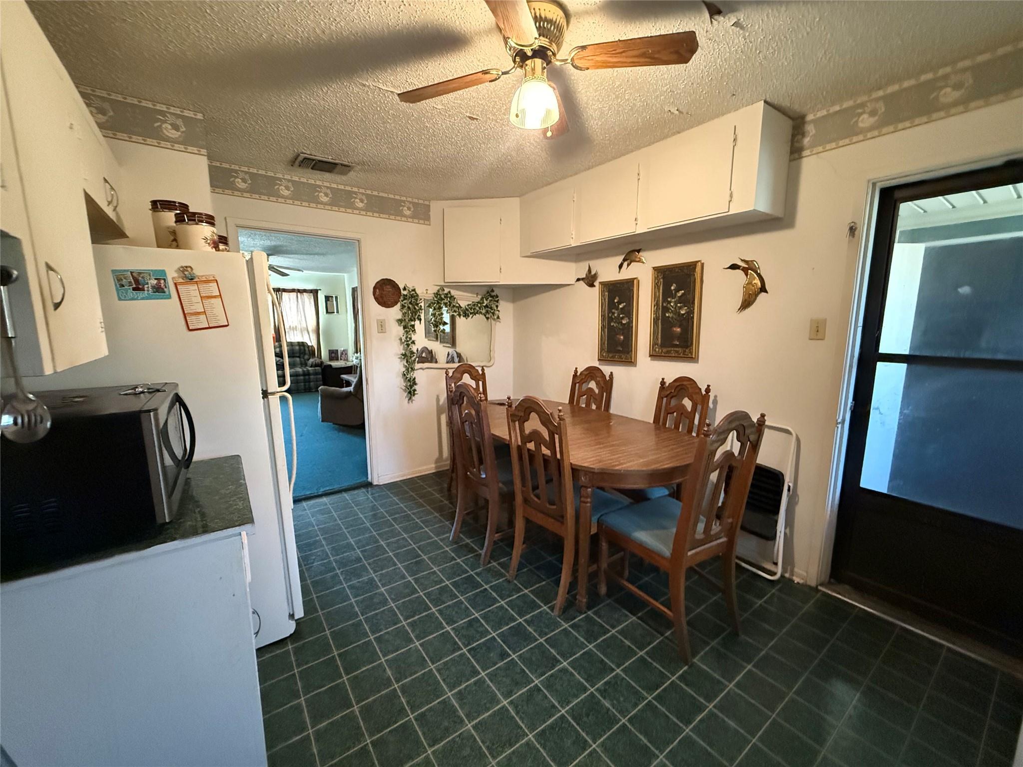 231 Harcourt Ave, San Antonio, TX 78223