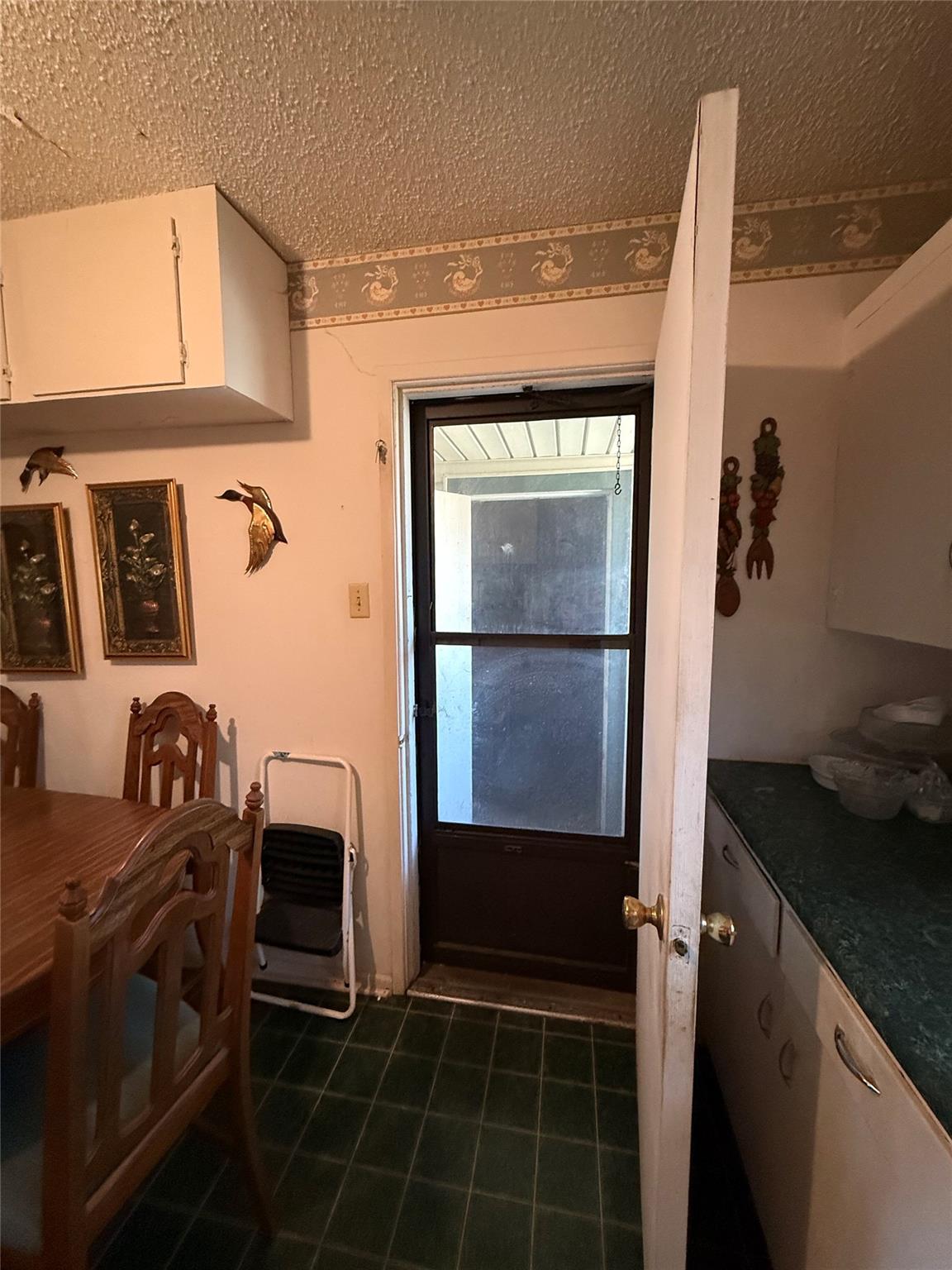 231 Harcourt Ave, San Antonio, TX 78223