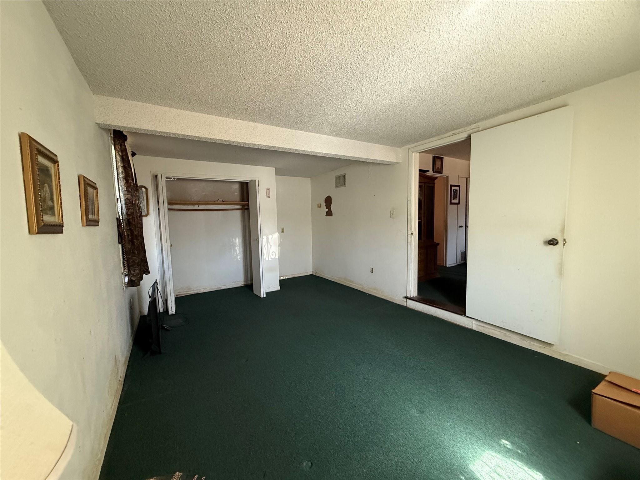 231 Harcourt Ave, San Antonio, TX 78223