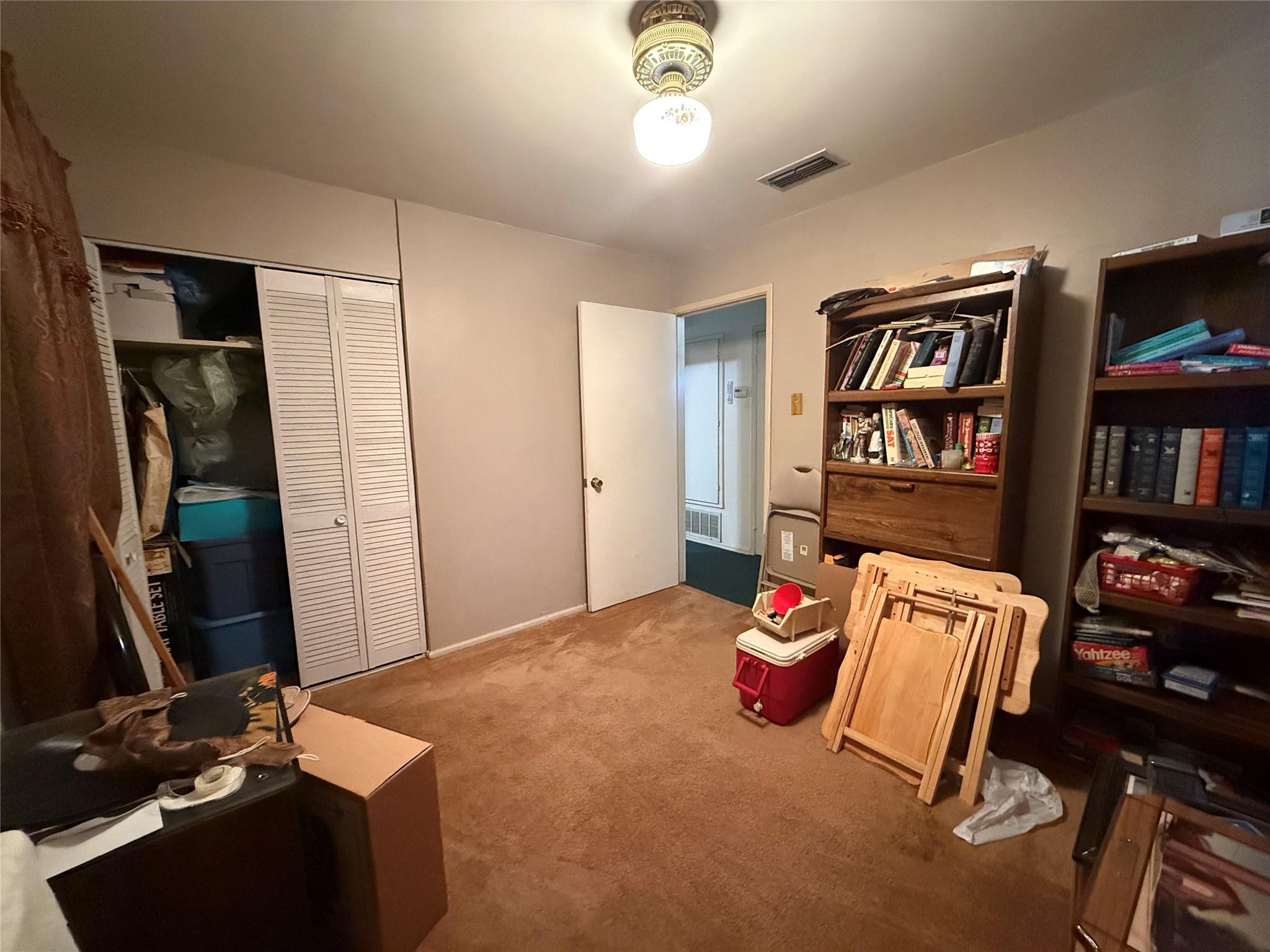 231 Harcourt Ave, San Antonio, TX 78223