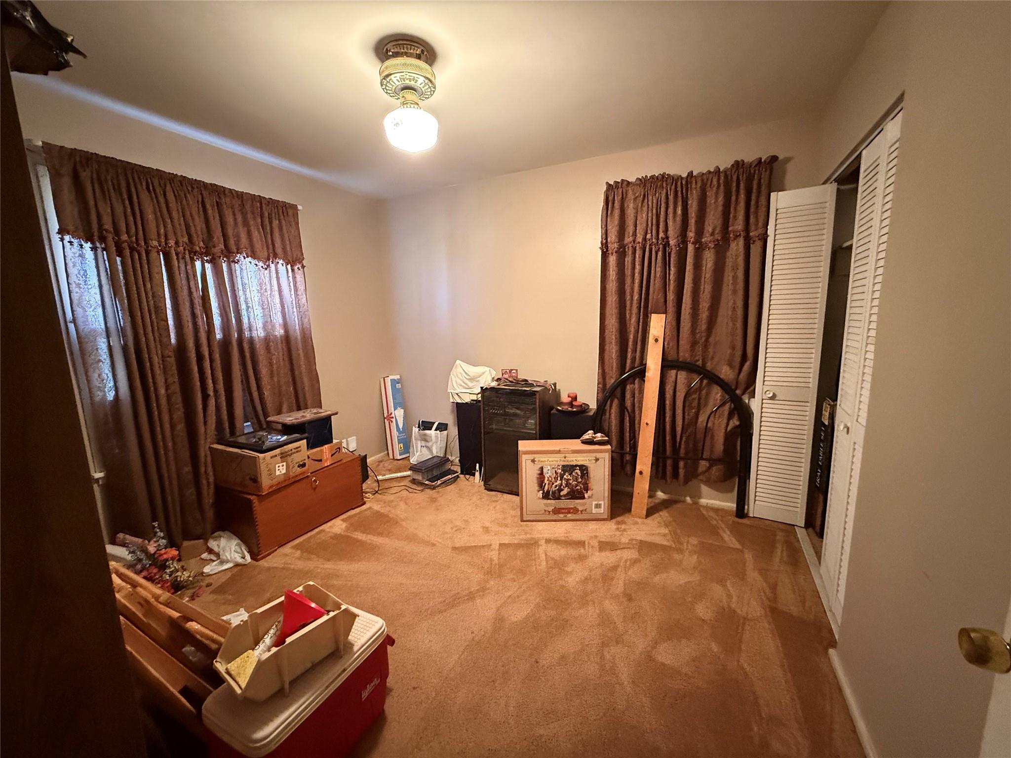 231 Harcourt Ave, San Antonio, TX 78223