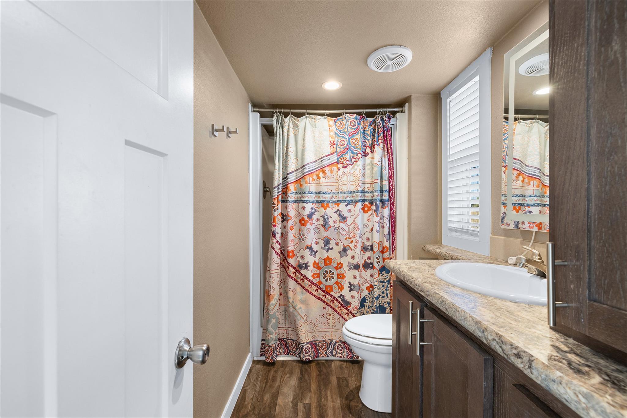 3270 Fm 671, Luling, TX 78648