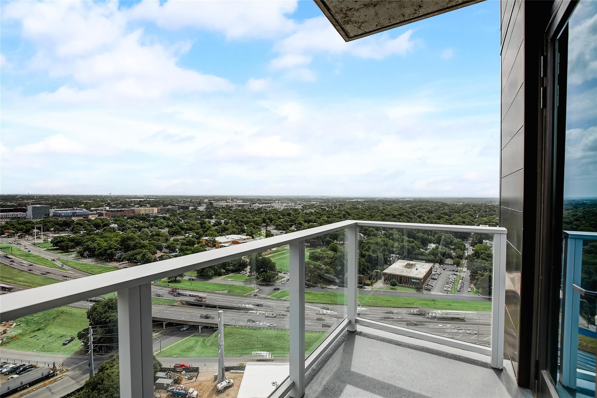 48 East Ave # 2504, Austin, TX 78701