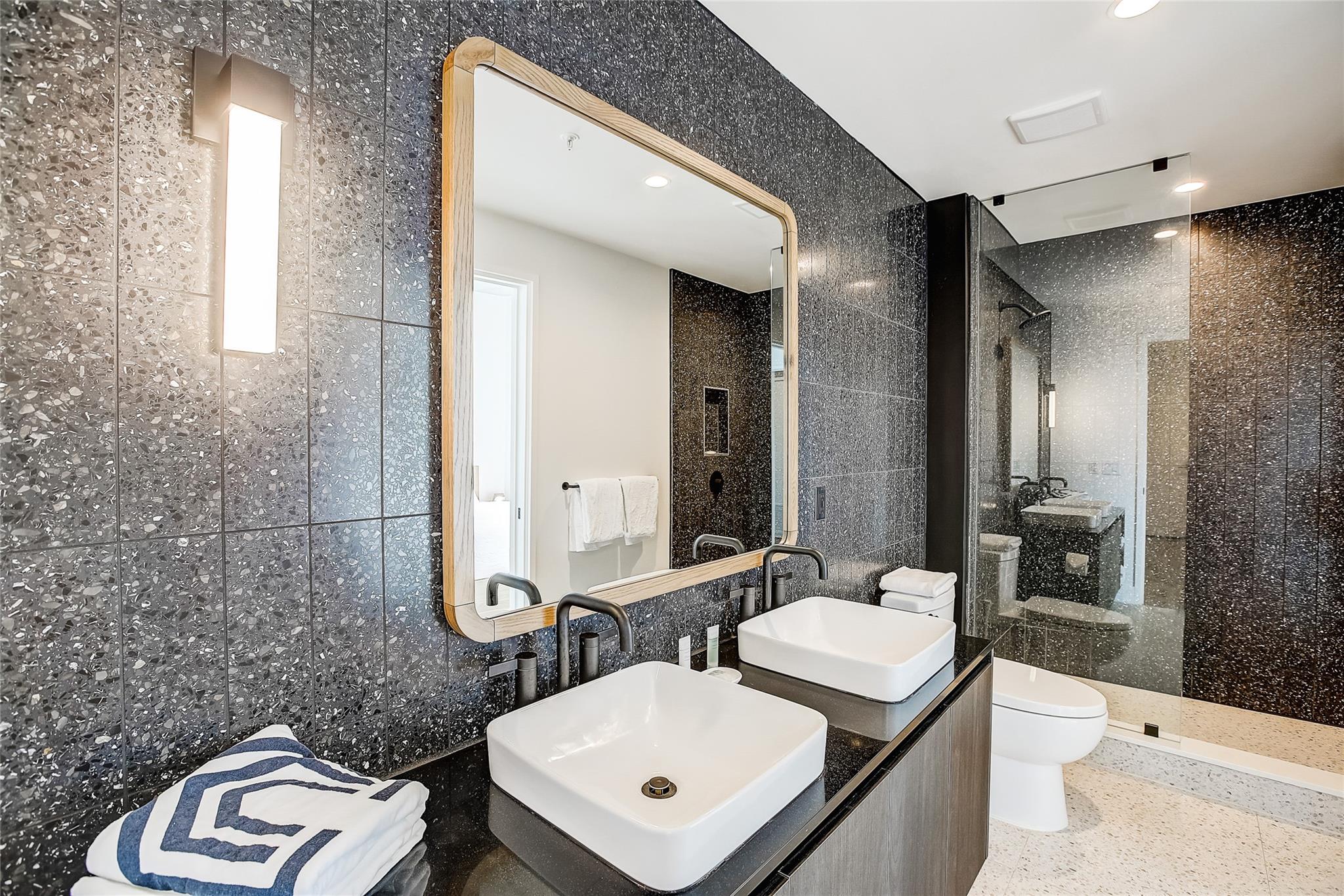 48 East Ave # 2504, Austin, TX 78701