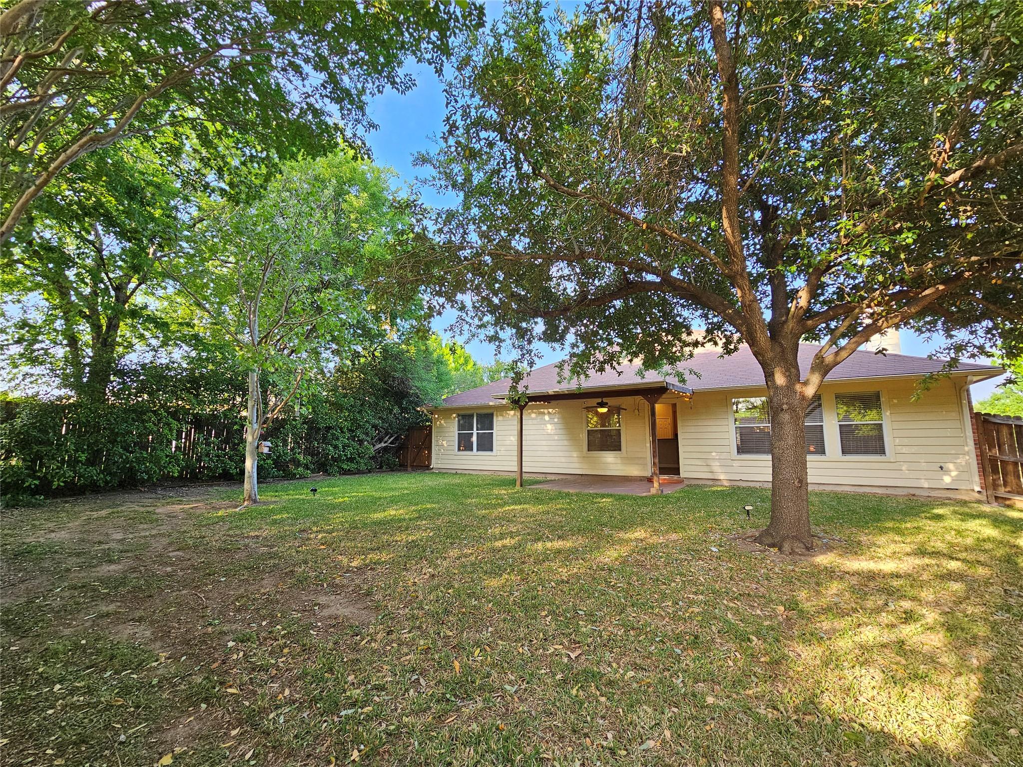 2203 Boneset Trl, Round Rock, TX 78665