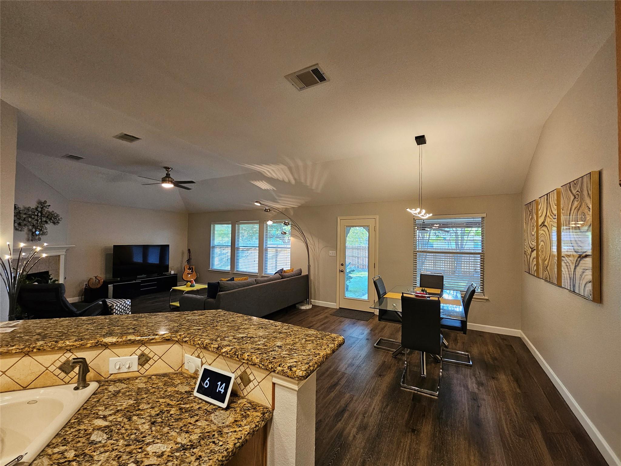 2203 Boneset Trl, Round Rock, TX 78665