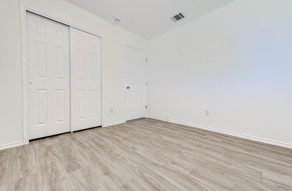 205 Mood Lake Dr, Kyle, TX 78640