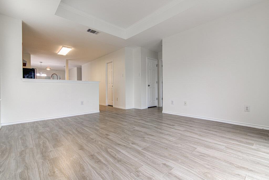 205 Mood Lake Dr, Kyle, TX 78640