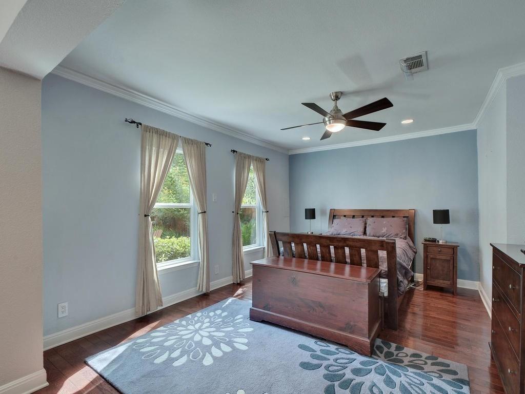 610 W North Loop Blvd, Austin, TX 78751