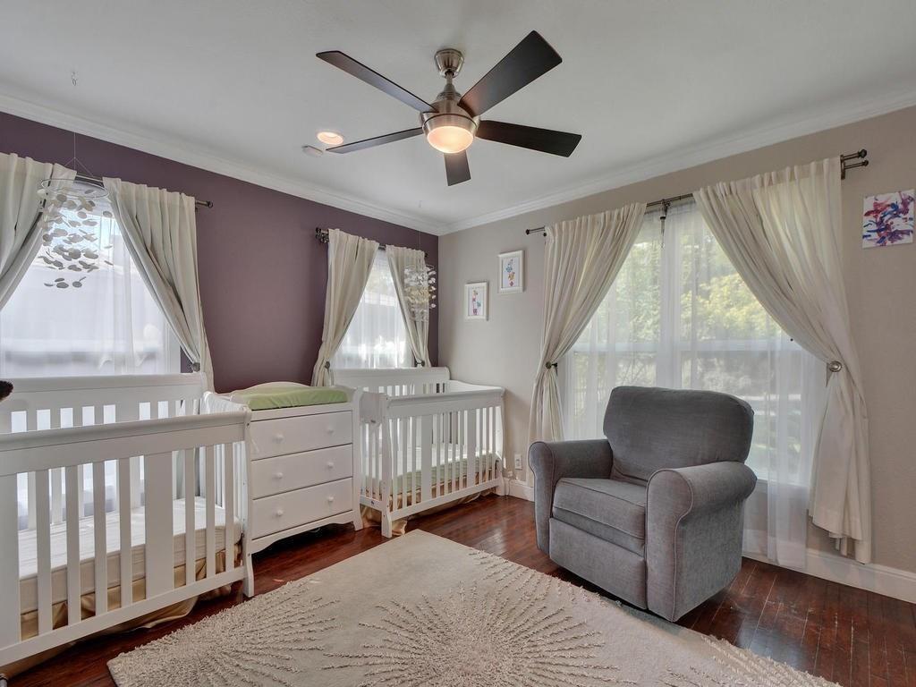 610 W North Loop Blvd, Austin, TX 78751