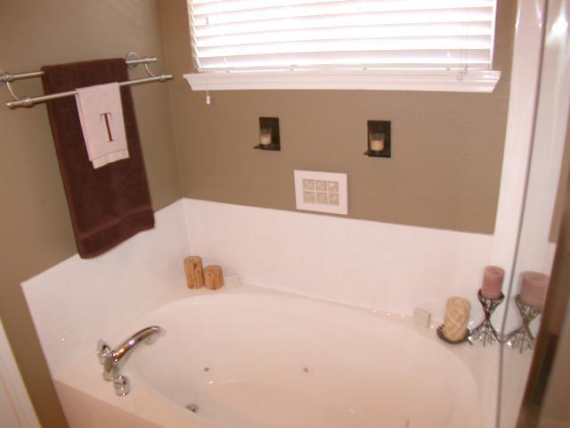 1900 Scofield Ridge Pkwy # 1102, Austin, TX 78727