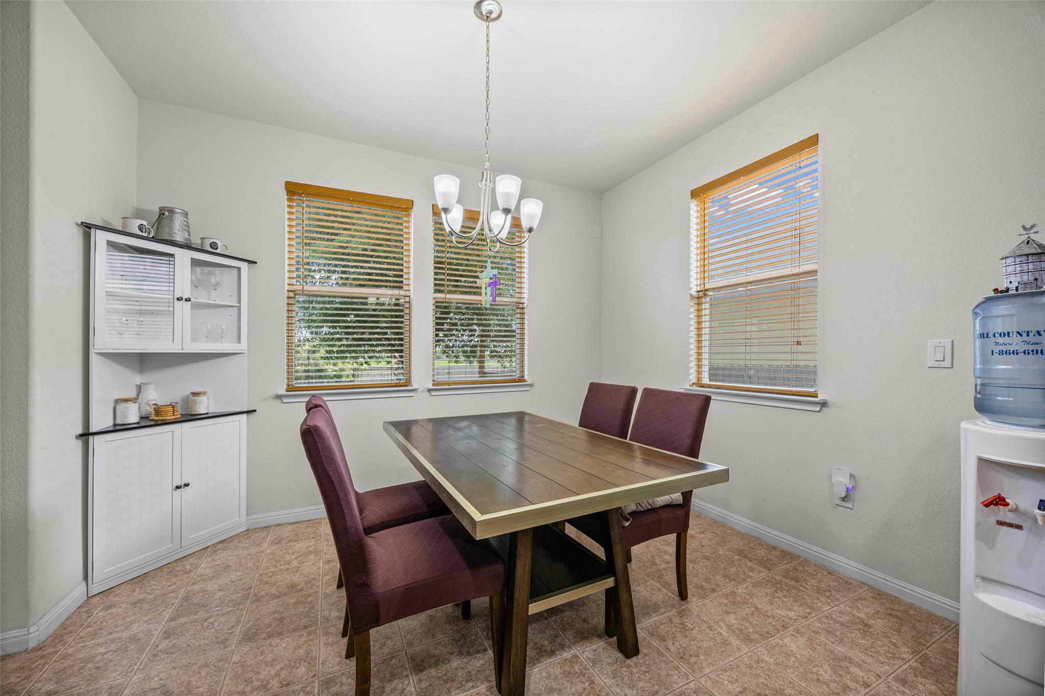 250 Twisted Oaks Ln, Buda, TX 78610