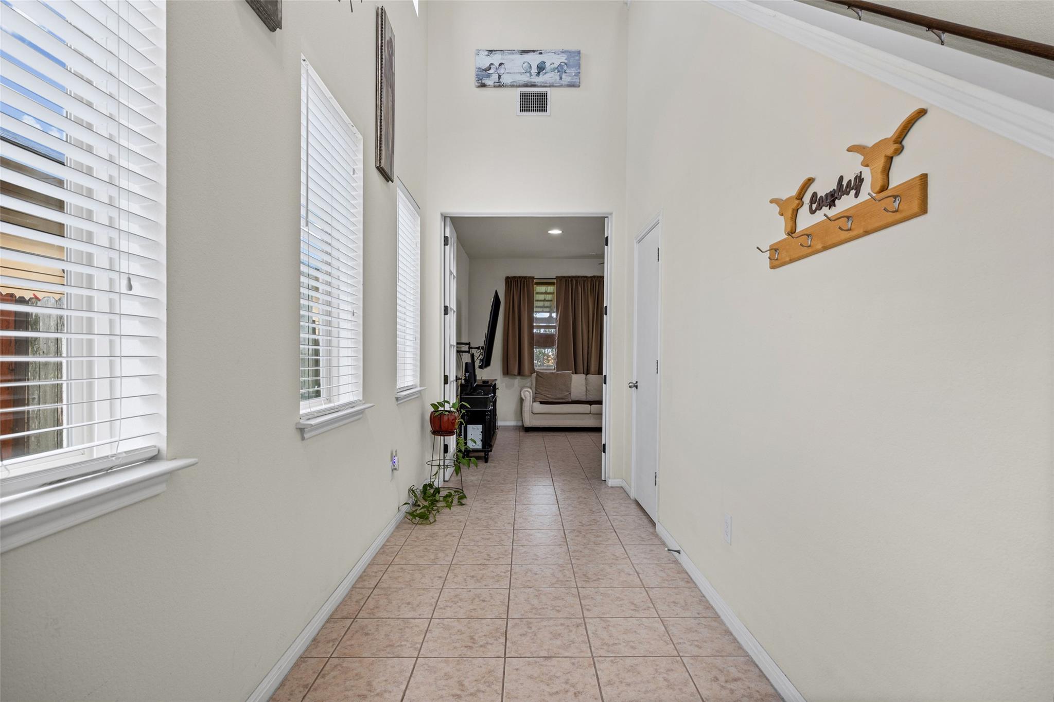 250 Twisted Oaks Ln, Buda, TX 78610