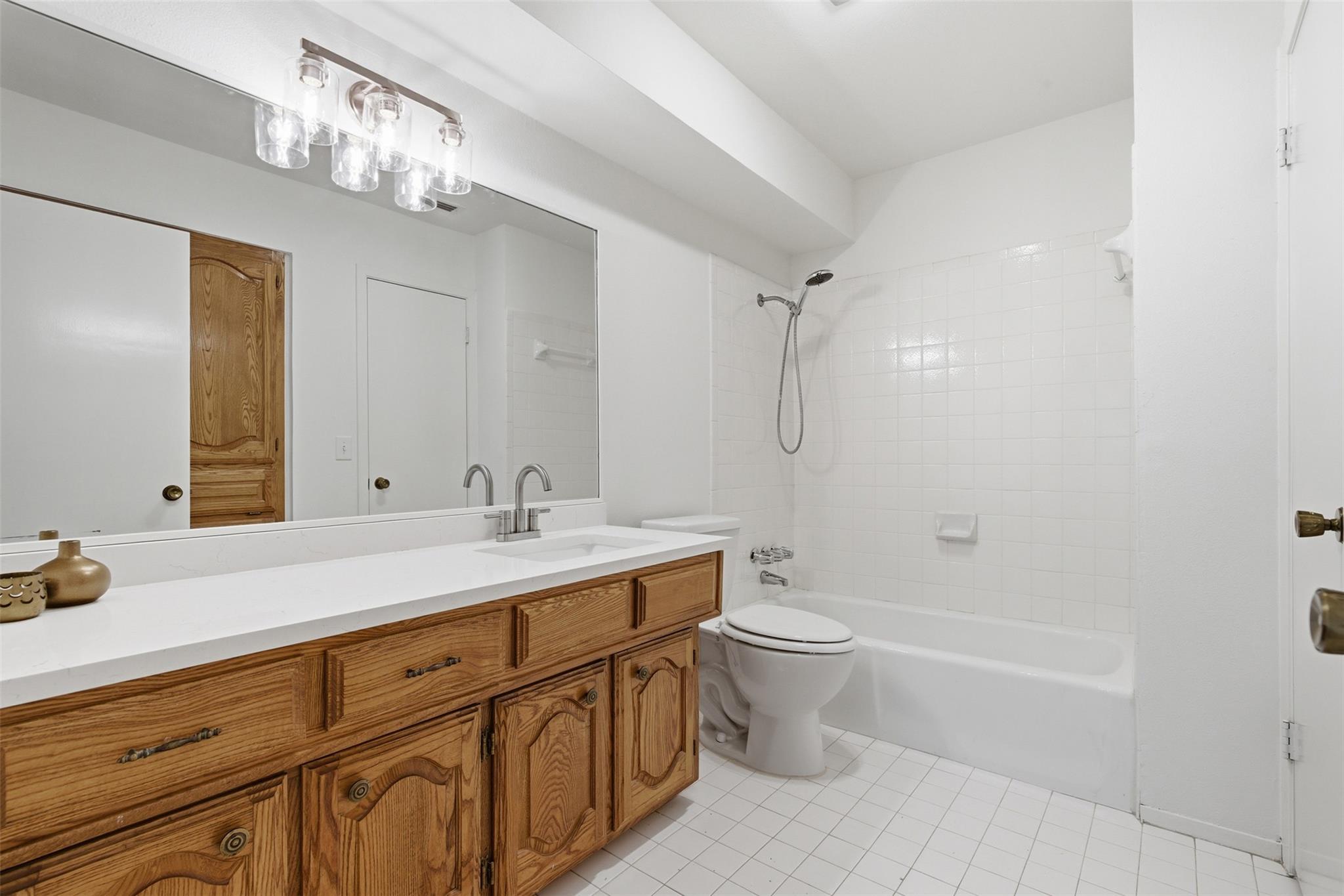 6207 Shadow Mountain Dr, Austin, TX 78731