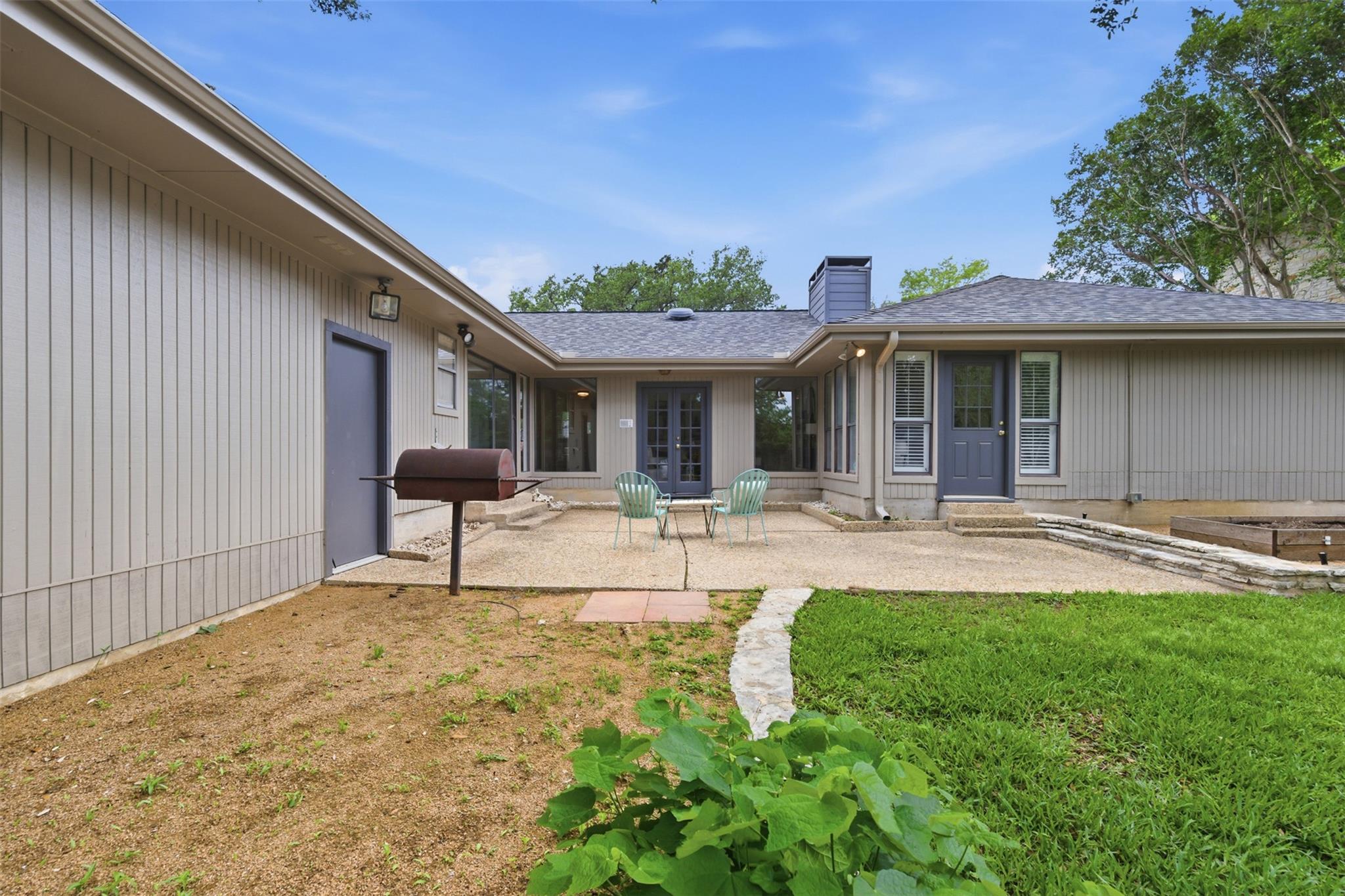 6207 Shadow Mountain Dr, Austin, TX 78731