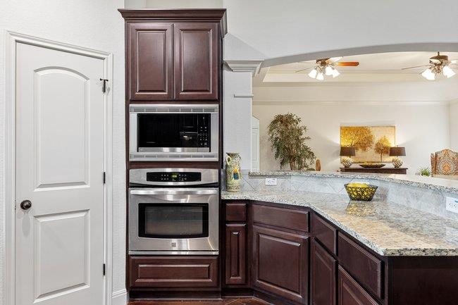 432 Chama Trce, Dripping Springs, TX 78620