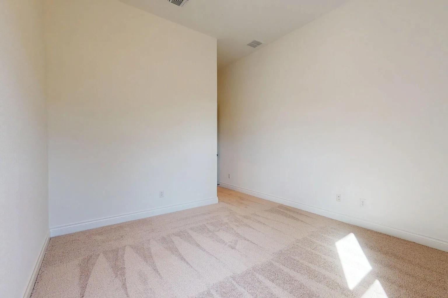 1208 White Daisy Ln, Georgetown, TX 78628